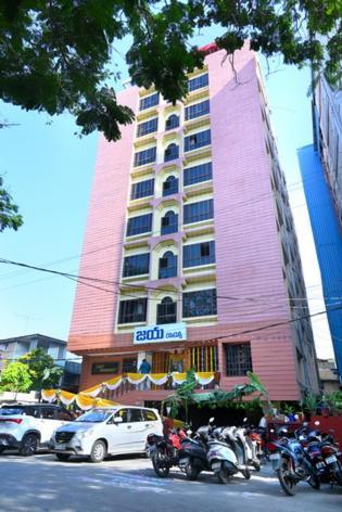 Hotel Jaya Residency Kākināda Esterno foto